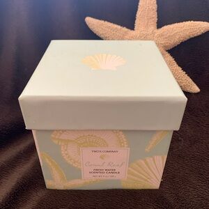 TWO’S COMPANY 5.0 oz. Coral Reef Fresh water richly scented candle NIB NWT